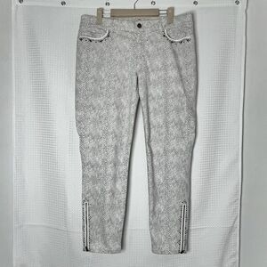White House Black Market Women’s Skinny Crop Jeans 12 Gray Snake Print Studded